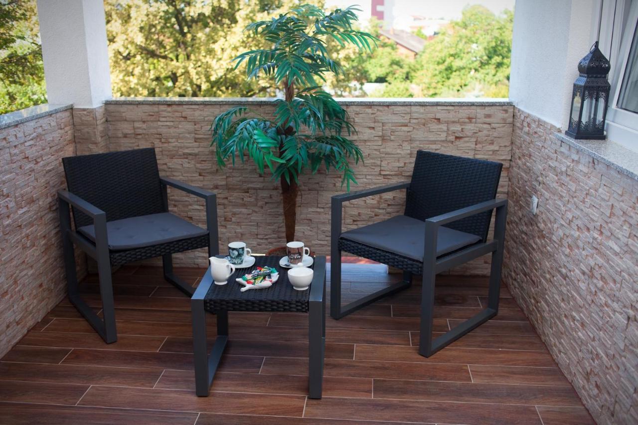 Apartman Aurelius - Private Parking Osijek Luaran gambar
